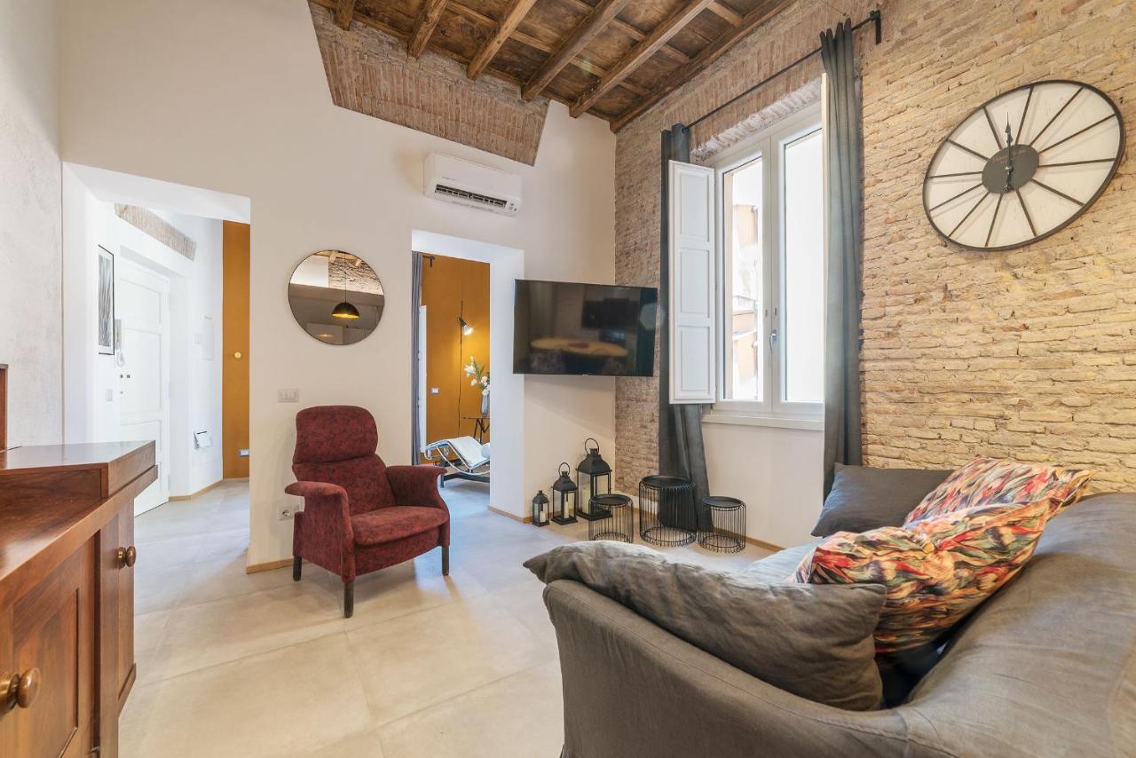Luxurious Heart Of Trastevere Apartment Rom