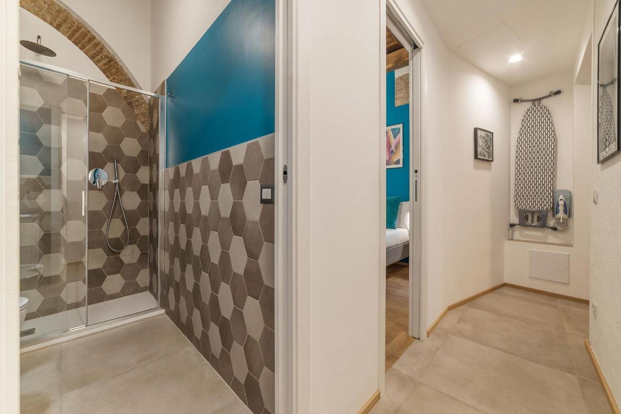 Luxurious Heart Of Trastevere Apartment Rom