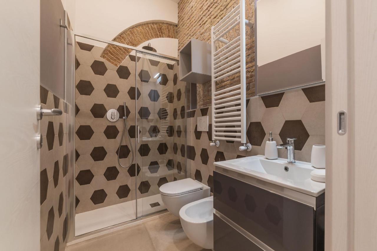 Luxurious Heart Of Trastevere Apartment